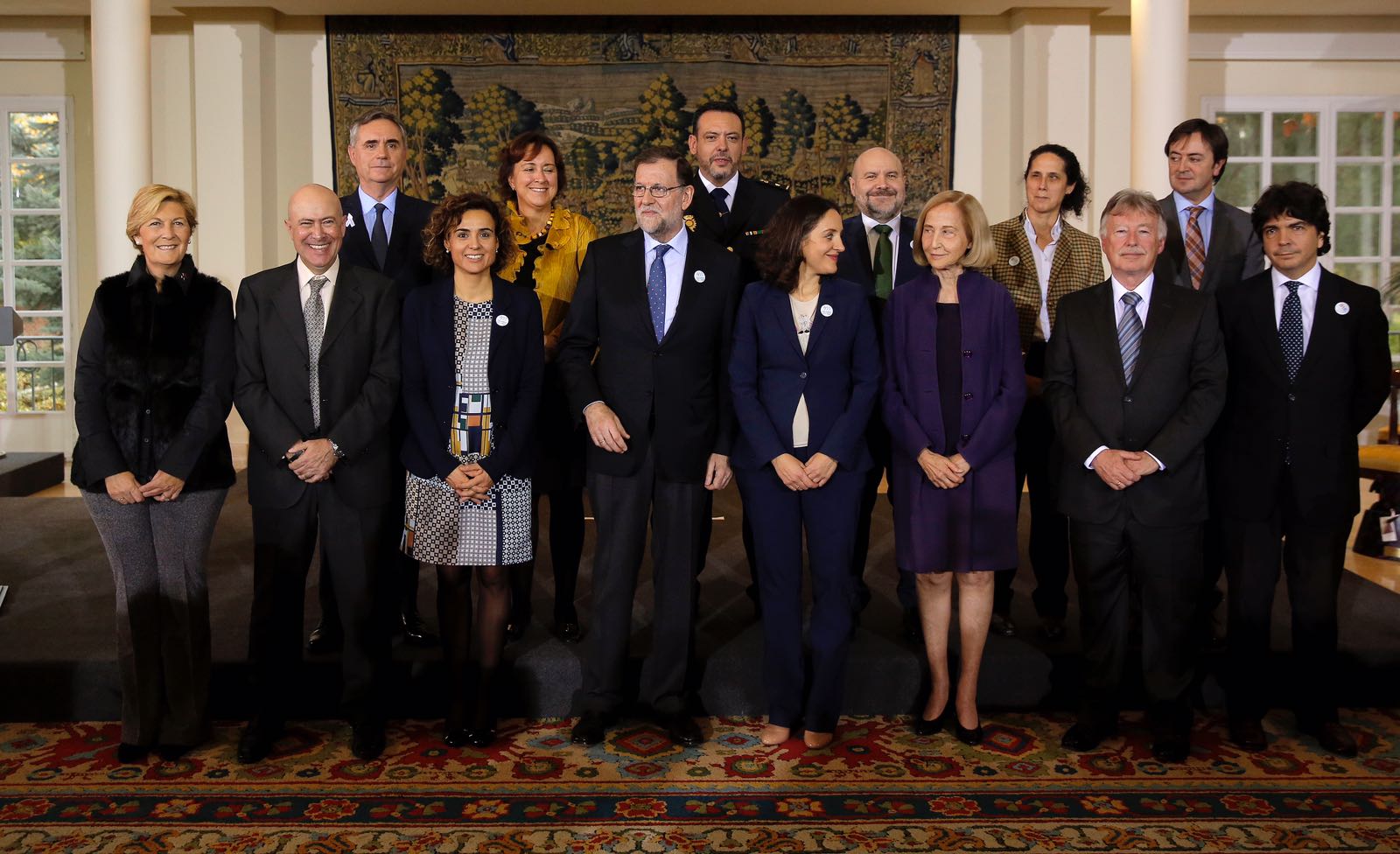 Foto de grupo de las personas y entidades reconocidas por el Gobierno (foto: José Luis Roca)