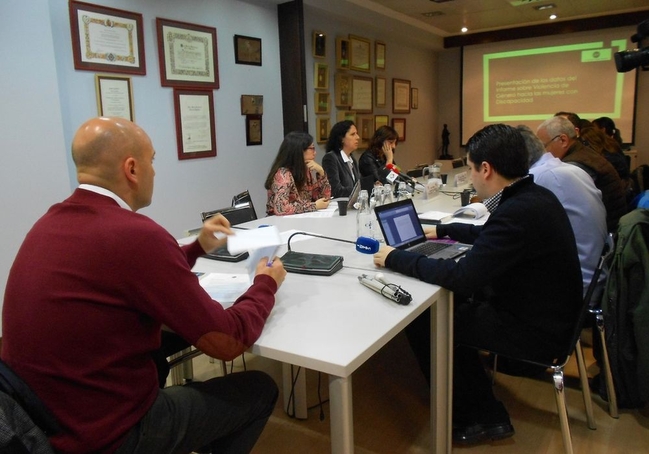 La Fundación CERMI Mujeres alerta de que el 31 por ciento de las mujeres con discapacidad ha sufrido violencia machista en algún momento de su vida