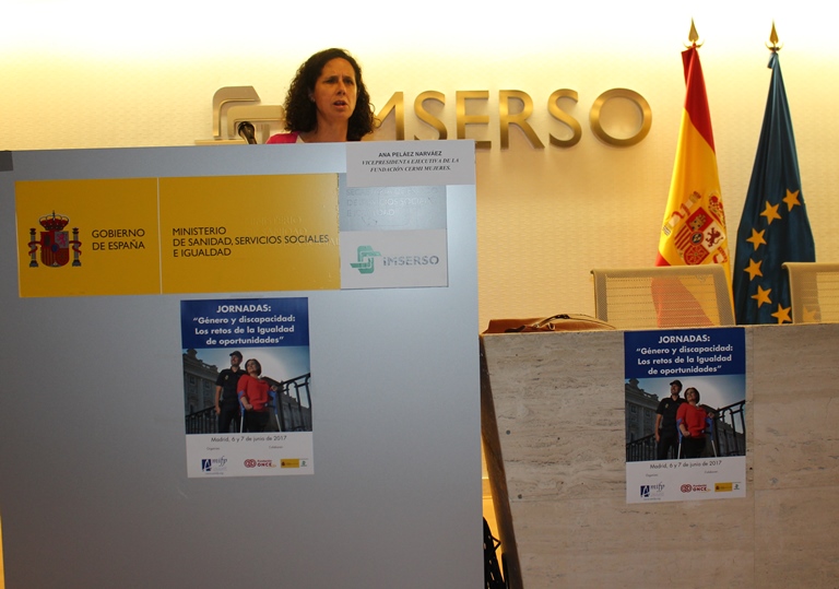 La vicepresidenta ejecutiva de la FCM, Ana Peláez, en su intervención en las jornadas de Amifp: "Genero y discapacidad: los retos de la igualdad de oportunidades"