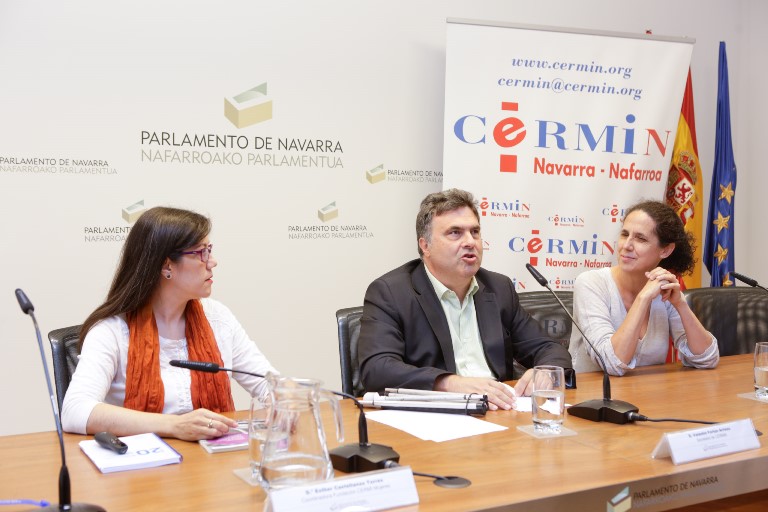 De izquierda a derecha: Esther Castellanos Torres, Valentín Fortun y Ana Peláez Narváez