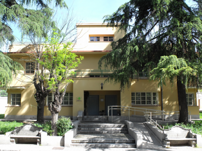 Antiguo colegio de húerfanos de la Policía Nacional