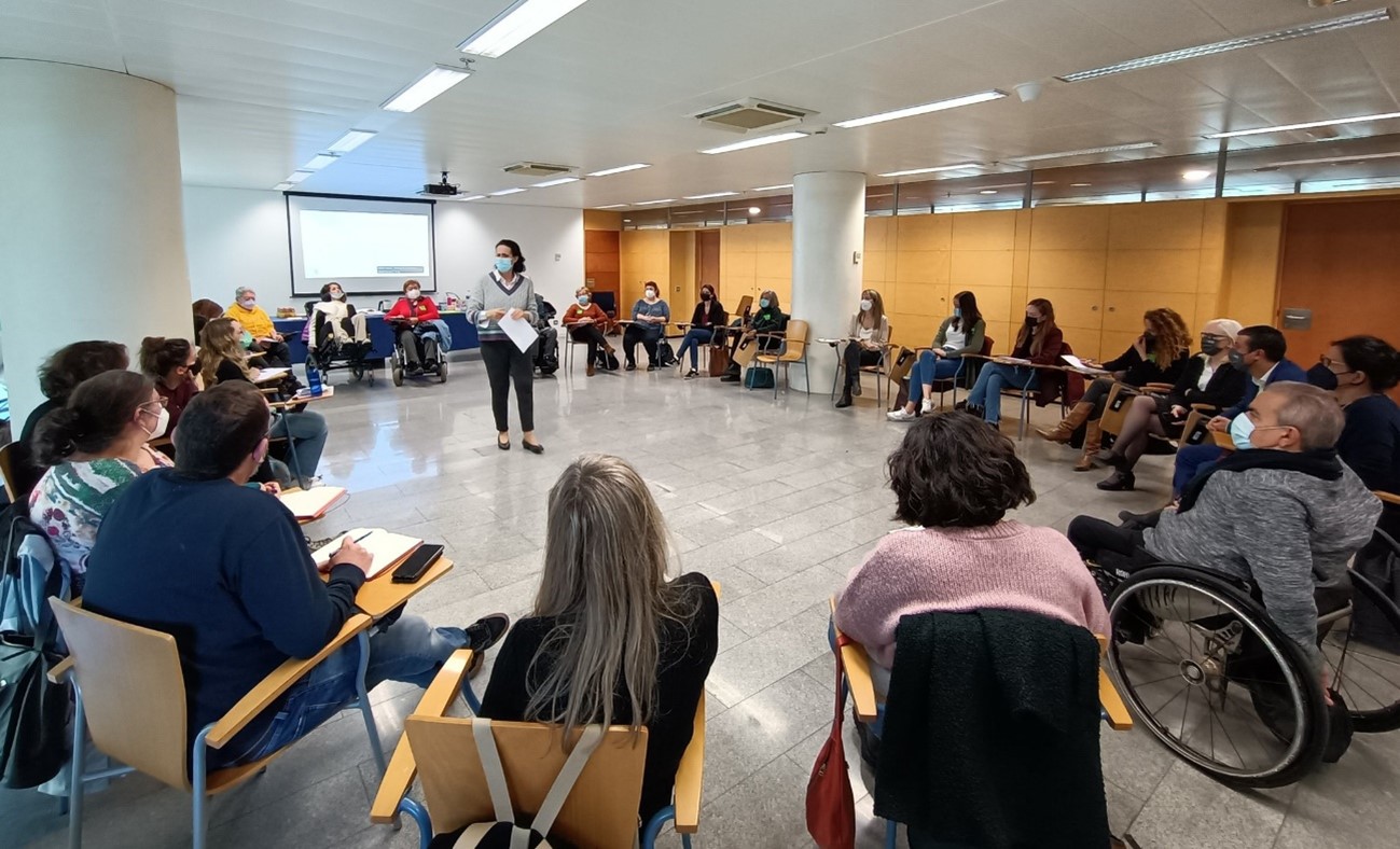 CERMI Mujeres forma a las entidades del COCARMI sobre cómo defender los derechos de las mujeres y niñas con discapacidad