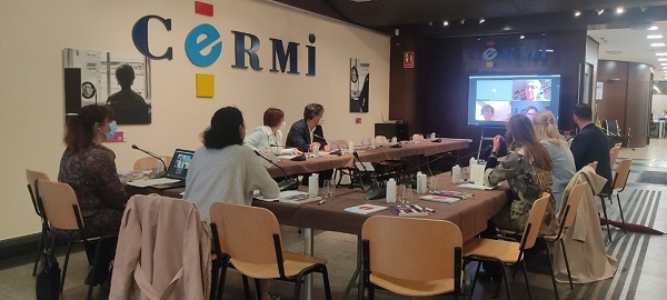 CERMI Mujeres expone las necesidades de las mujeres y niñas con discapacidad ante representantes del Congreso y del Senado