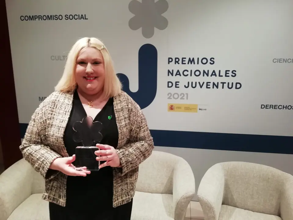 Cristina Paredero, activista con discapacidad, recoge el Premio Nacional de Juventud 2021 por defender los derechos de las personas con discapacidad
