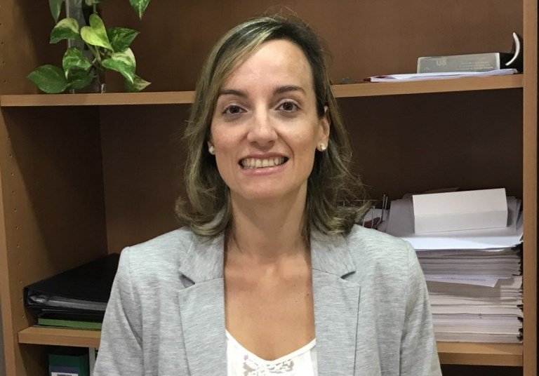 Maria José Melero es trabajadora social y funcionaria de la Junta de Andalucía desde 2006. Experta en Género y Salud