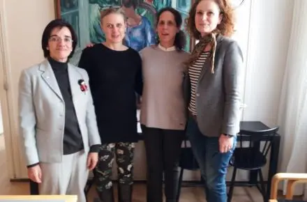 Pilar Villarino secretaria de la FCM , Dorte Chakravarty y Majken Lundberg del Consejo danés de las Mujeres y Ana Peláez , vicepresidenta Ejecutiva de la FCM 