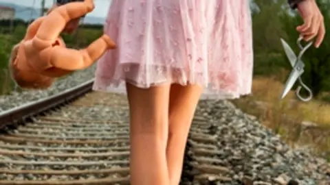 'N+E', de Kike Belanzategui