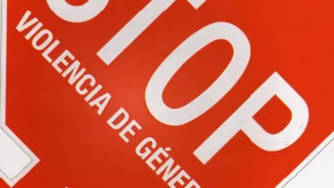 Señal de stop a la violencia de género 