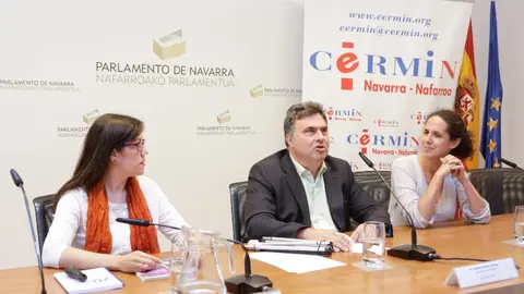 De izquierda a derecha: Esther Castellanos Torres, Valentín Fortun y Ana Peláez Narváez