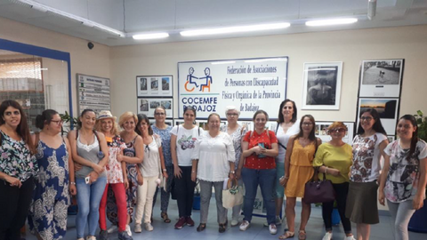 Participantes de Badajoz del 'Proyecto piloto para la activación social de mujeres con discapacidad en Extremadura' de FCM