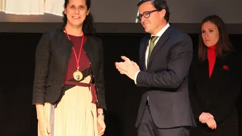Ana Peláez, medalla de Oro de la provincia de Badajoz, por su acción en favor de las mujeres con discapacidad