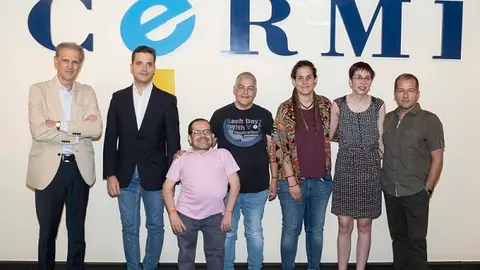 Personas LGTBI con discapacidad tras una mesa sobre LGTBI-Discapacidad realizada en Servimedia