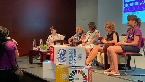 Momento del I Encuentro de empoderamiento de mujeres con discapacidad en el ámbito político organizado por CERMI Valencia