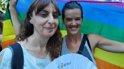 Isabel Caballero y Laura Serra, de la FCM, participaron en el Orgullo 2019 como representantes de las mujeres y niñas con discapacidad