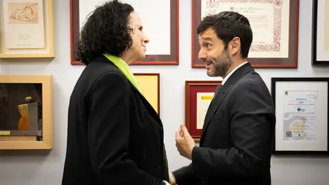 Imagen de Ana Pel&aacute;ez junto a Pablo Bustinduy