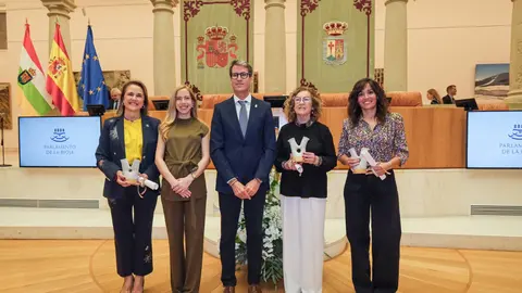 Fotograf&iacute;a de familia, entrega del premio a Manuela Muro