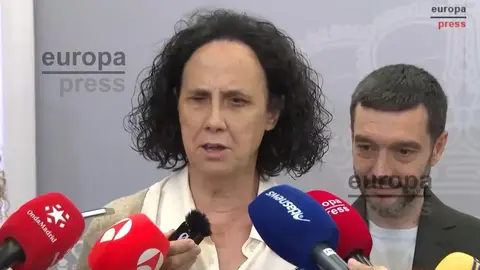 Imagen de Ana Pel&aacute;ez en la reuni&oacute;n con el ministro de Derechos sociales