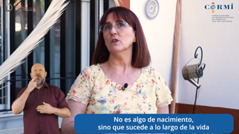 Imagen de Ana Cabellos. Logotipo de CERMI. Aparece el ILSE