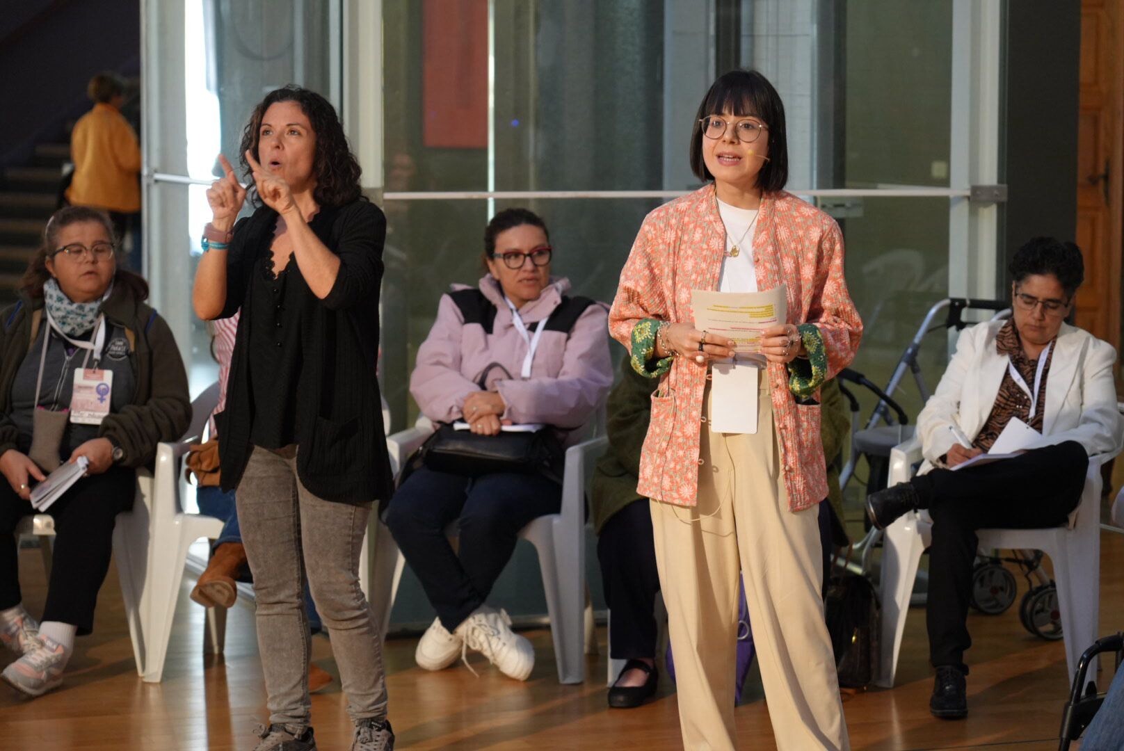 Imagen de Sara De torres durante su ponencia