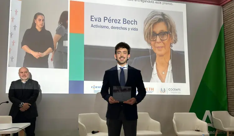 Imagen de Fernando García, hijo de Eva Pérez