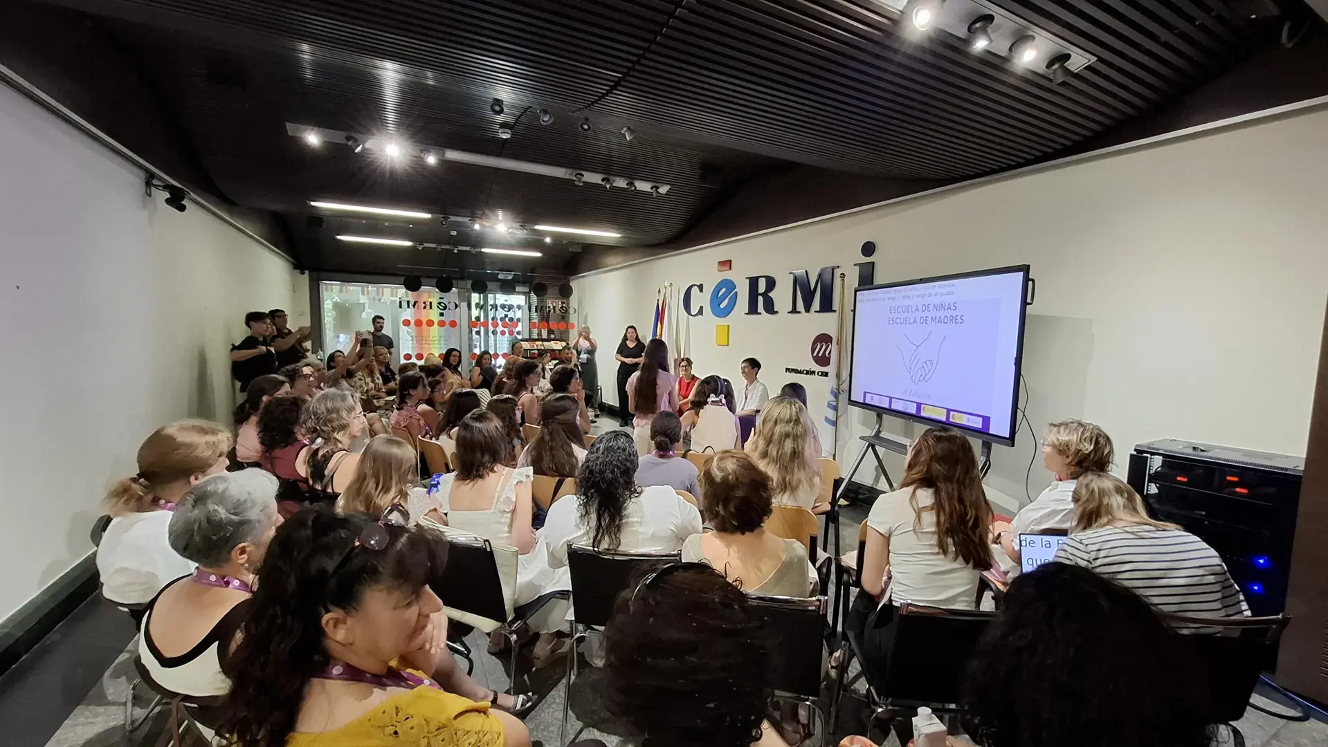 Imagen en la sede de la Fundación durante la lectura de la declaración